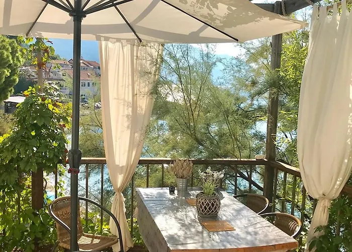 The House Croatia Vakantiehuis Pisak